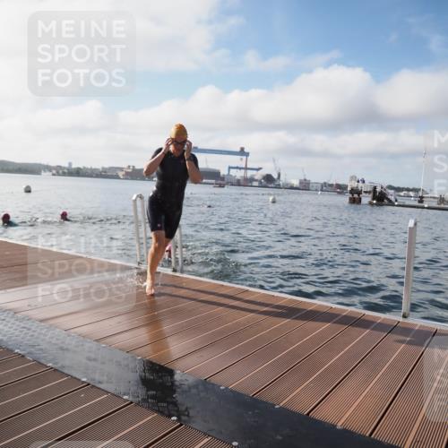 17.08.2025 - KN Förde Triathlon 2025 KatJ http://msf.ph/oto/8576972 17.08.2025 09:15:58 Schwimmen 137, 162, 168, 137, 162, 168 meine-sportfotos.de
