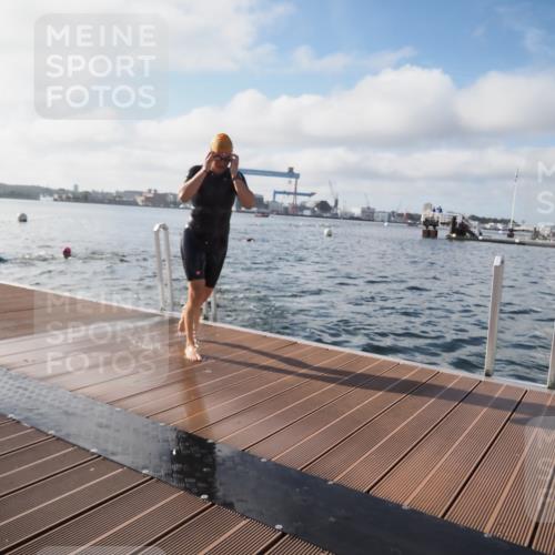 17.08.2025 - KN Förde Triathlon 2025 KatJ http://msf.ph/oto/8576974 17.08.2025 09:15:58 Schwimmen 137, 162, 168, 137, 162, 168 meine-sportfotos.de