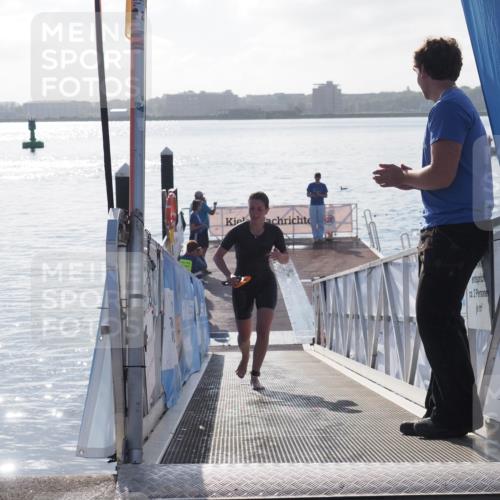 17.08.2025 - KN Förde Triathlon 2025 MichiJ http://msf.ph/oto/8576979 17.08.2025 09:12:53 Schwimmen 136, 142, 142 meine-sportfotos.de