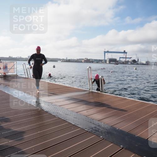 17.08.2025 - KN Förde Triathlon 2025 KatJ http://msf.ph/oto/8577008 17.08.2025 09:16:01 Schwimmen 137, 156, 162, 168, 137, 162, 168 meine-sportfotos.de