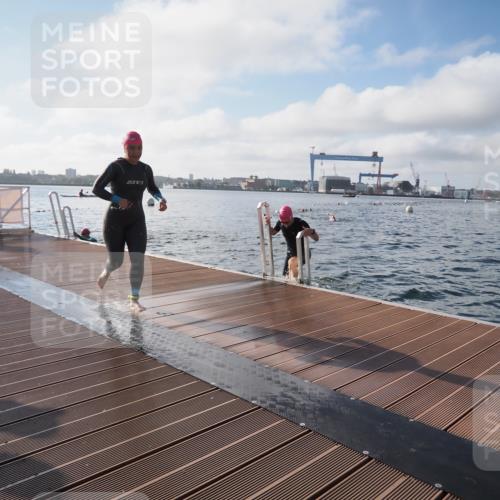 17.08.2025 - KN Förde Triathlon 2025 KatJ http://msf.ph/oto/8577014 17.08.2025 09:16:02 Schwimmen 137, 156, 162, 168, 137, 162, 168 meine-sportfotos.de