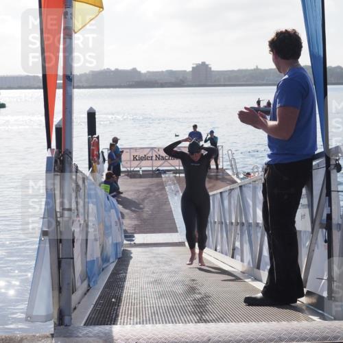 17.08.2025 - KN Förde Triathlon 2025 MichiJ http://msf.ph/oto/8577027 17.08.2025 09:13:10 Schwimmen 126, 122, 126, 130 meine-sportfotos.de