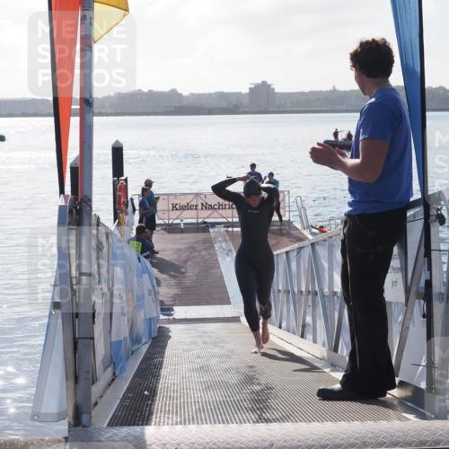 17.08.2025 - KN Förde Triathlon 2025 MichiJ http://msf.ph/oto/8577029 17.08.2025 09:13:10 Schwimmen 126, 122, 126, 130 meine-sportfotos.de