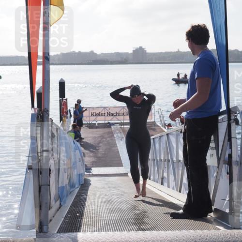 17.08.2025 - KN Förde Triathlon 2025 MichiJ http://msf.ph/oto/8577040 17.08.2025 09:13:11 Schwimmen 126, 122, 126, 130 meine-sportfotos.de