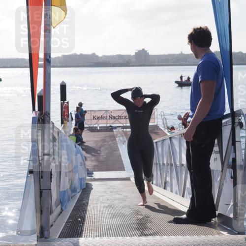 17.08.2025 - KN Förde Triathlon 2025 MichiJ http://msf.ph/oto/8577042 17.08.2025 09:13:11 Schwimmen 126, 122, 126, 130 meine-sportfotos.de