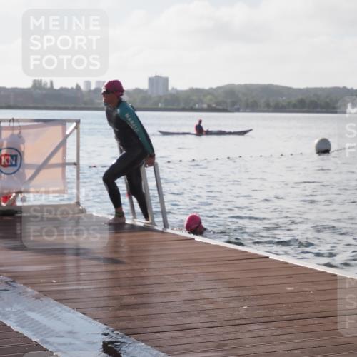 17.08.2025 - KN Förde Triathlon 2025 KatJ http://msf.ph/oto/8577043 17.08.2025 09:16:08 Schwimmen 137, 156, 162, 164, 137, 156, 162, 164, 168 meine-sportfotos.de