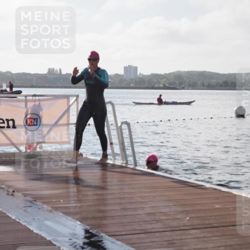 17.08.2025 - KN Förde Triathlon 2025 KatJ http://msf.ph/oto/8577052 17.08.2025 09:16:08 Schwimmen 137, 156, 162, 164, 137, 156, 162, 164, 168 meine-sportfotos.de
