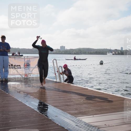 17.08.2025 - KN Förde Triathlon 2025 KatJ http://msf.ph/oto/8577065 17.08.2025 09:16:09 Schwimmen 137, 156, 162, 164, 137, 156, 162, 164, 168 meine-sportfotos.de