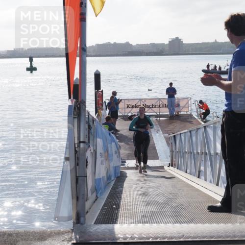 17.08.2025 - KN Förde Triathlon 2025 MichiJ http://msf.ph/oto/8577066 17.08.2025 09:13:16 Schwimmen 122, 126, 122, 130, 135, 198 meine-sportfotos.de