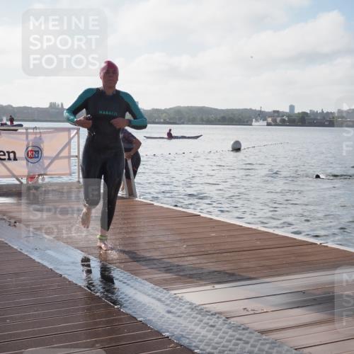 17.08.2025 - KN Förde Triathlon 2025 KatJ http://msf.ph/oto/8577090 17.08.2025 09:16:11 Schwimmen 156, 164, 137, 156, 162, 164 meine-sportfotos.de