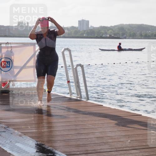 17.08.2025 - KN Förde Triathlon 2025 KatJ http://msf.ph/oto/8577096 17.08.2025 09:16:12 Schwimmen 156, 164, 137, 156, 162, 164 meine-sportfotos.de