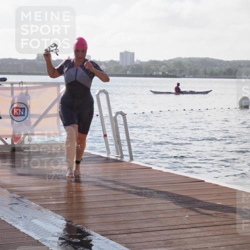 17.08.2025 - KN Förde Triathlon 2025 KatJ http://msf.ph/oto/8577105 17.08.2025 09:16:13 Schwimmen 156, 164, 137, 156, 162, 164 meine-sportfotos.de