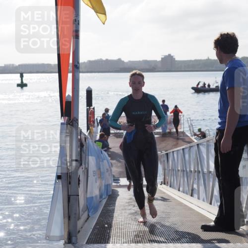 17.08.2025 - KN Förde Triathlon 2025 MichiJ http://msf.ph/oto/8577130 17.08.2025 09:13:19 Schwimmen 122, 126, 130, 122, 130, 135, 198 meine-sportfotos.de