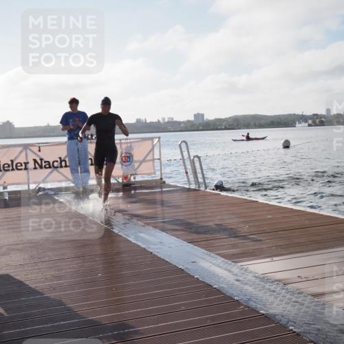 17.08.2025 - KN Förde Triathlon 2025 KatJ http://msf.ph/oto/8577184 17.08.2025 09:16:26 Schwimmen 144, 160, 166, 160, 164, 166 meine-sportfotos.de