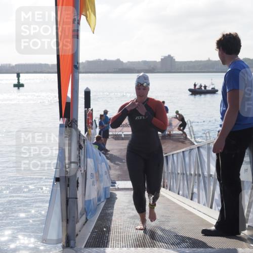 17.08.2025 - KN Förde Triathlon 2025 MichiJ http://msf.ph/oto/8577185 17.08.2025 09:13:22 Schwimmen 122, 126, 130, 130, 135, 148, 198 meine-sportfotos.de