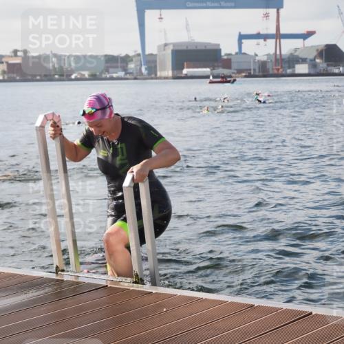 17.08.2025 - KN Förde Triathlon 2025 KatJ http://msf.ph/oto/8577208 17.08.2025 09:16:30 Schwimmen 144, 160, 166, 172, 144, 160, 166, 172 meine-sportfotos.de
