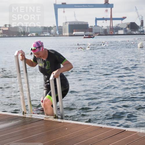17.08.2025 - KN Förde Triathlon 2025 KatJ http://msf.ph/oto/8577211 17.08.2025 09:16:30 Schwimmen 144, 160, 166, 172, 144, 160, 166, 172 meine-sportfotos.de