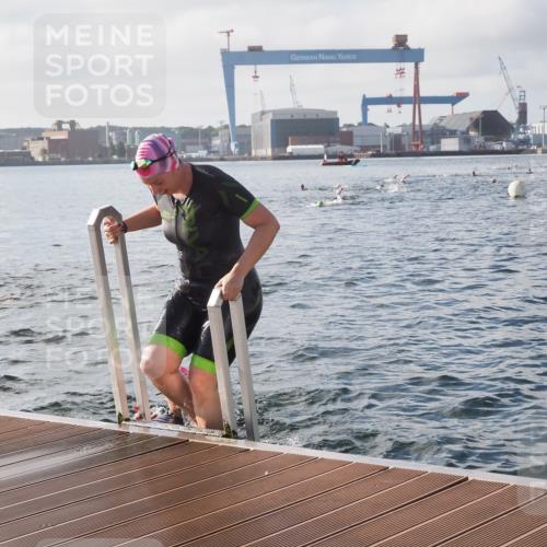 17.08.2025 - KN Förde Triathlon 2025 KatJ http://msf.ph/oto/8577217 17.08.2025 09:16:31 Schwimmen 144, 160, 166, 172, 144, 160, 166, 172 meine-sportfotos.de