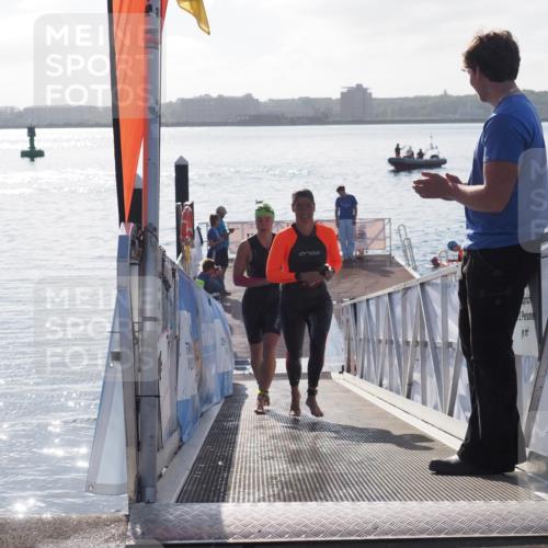 17.08.2025 - KN Förde Triathlon 2025 MichiJ http://msf.ph/oto/8577235 17.08.2025 09:13:29 Schwimmen 122, 130, 135, 198, 135, 138, 148, 198 meine-sportfotos.de
