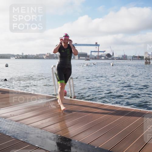 17.08.2025 - KN Förde Triathlon 2025 KatJ http://msf.ph/oto/8577236 17.08.2025 09:16:32 Schwimmen 144, 160, 166, 172, 144, 160, 166, 172 meine-sportfotos.de