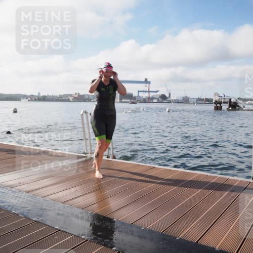 17.08.2025 - KN Förde Triathlon 2025 KatJ http://msf.ph/oto/8577239 17.08.2025 09:16:32 Schwimmen 144, 160, 166, 172, 144, 160, 166, 172 meine-sportfotos.de