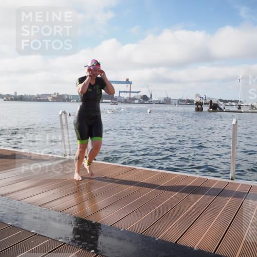 17.08.2025 - KN Förde Triathlon 2025 KatJ http://msf.ph/oto/8577242 17.08.2025 09:16:33 Schwimmen 144, 160, 166, 172, 144, 160, 166, 172 meine-sportfotos.de