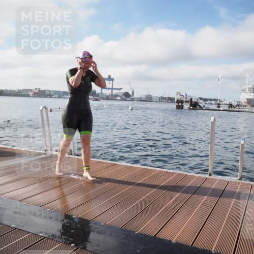 17.08.2025 - KN Förde Triathlon 2025 KatJ http://msf.ph/oto/8577245 17.08.2025 09:16:33 Schwimmen 144, 160, 166, 172, 144, 160, 166, 172 meine-sportfotos.de