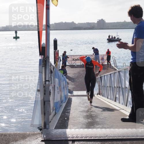 17.08.2025 - KN Förde Triathlon 2025 MichiJ http://msf.ph/oto/8577288 17.08.2025 09:13:35 Schwimmen 135, 148, 198, 138, 148, 151 meine-sportfotos.de