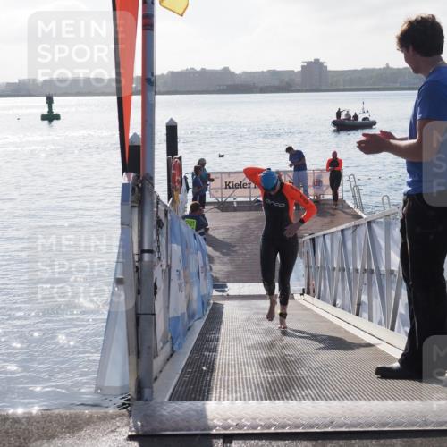17.08.2025 - KN Förde Triathlon 2025 MichiJ http://msf.ph/oto/8577291 17.08.2025 09:13:35 Schwimmen 135, 148, 198, 138, 148, 151 meine-sportfotos.de