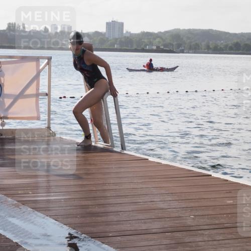 17.08.2025 - KN Förde Triathlon 2025 KatJ http://msf.ph/oto/8577305 17.08.2025 09:16:39 Schwimmen 144, 160, 172, 176, 144, 160, 166, 172, 176 meine-sportfotos.de