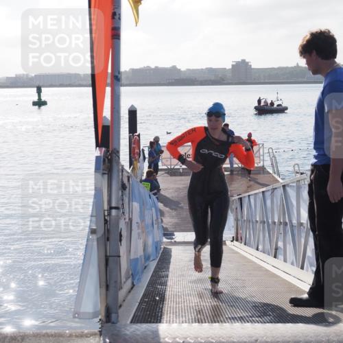 17.08.2025 - KN Förde Triathlon 2025 MichiJ http://msf.ph/oto/8577318 17.08.2025 09:13:36 Schwimmen 135, 148, 198, 138, 148, 151 meine-sportfotos.de
