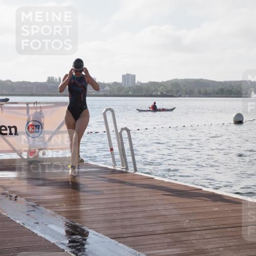 17.08.2025 - KN Förde Triathlon 2025 KatJ http://msf.ph/oto/8577326 17.08.2025 09:16:40 Schwimmen 144, 172, 176, 144, 160, 172, 176 meine-sportfotos.de
