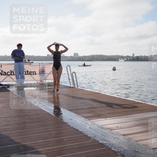 17.08.2025 - KN Förde Triathlon 2025 KatJ http://msf.ph/oto/8577349 17.08.2025 09:16:41 Schwimmen 144, 172, 176, 144, 160, 172, 176 meine-sportfotos.de