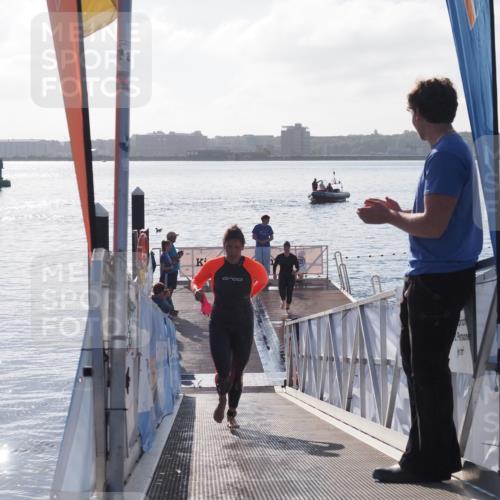 17.08.2025 - KN Förde Triathlon 2025 MichiJ http://msf.ph/oto/8577371 17.08.2025 09:13:45 Schwimmen 138, 148, 138, 151 meine-sportfotos.de