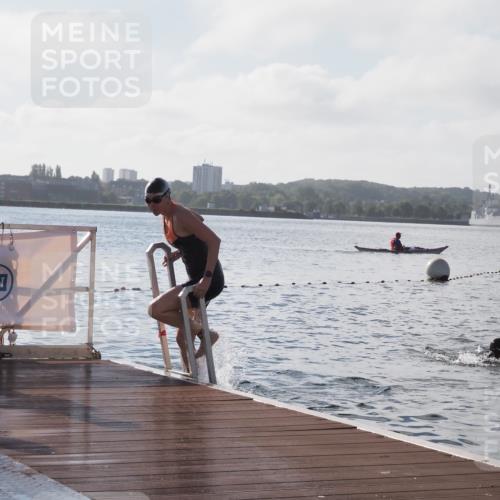 17.08.2025 - KN Förde Triathlon 2025 KatJ http://msf.ph/oto/8577394 17.08.2025 09:17:01 Schwimmen 158, 158 meine-sportfotos.de