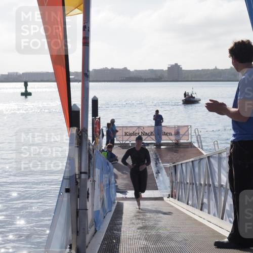 17.08.2025 - KN Förde Triathlon 2025 MichiJ http://msf.ph/oto/8577408 17.08.2025 09:13:50 Schwimmen 138, 151, 151 meine-sportfotos.de
