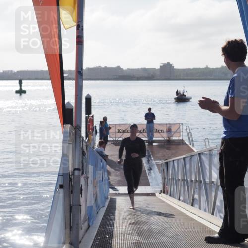 17.08.2025 - KN Förde Triathlon 2025 MichiJ http://msf.ph/oto/8577424 17.08.2025 09:13:50 Schwimmen 138, 151, 151 meine-sportfotos.de