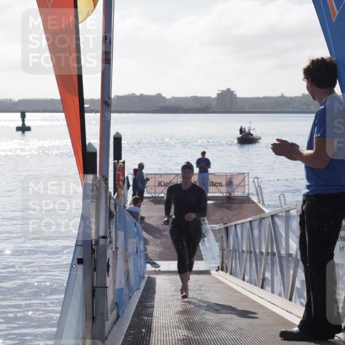 17.08.2025 - KN Förde Triathlon 2025 MichiJ http://msf.ph/oto/8577439 17.08.2025 09:13:51 Schwimmen 138, 151, 151 meine-sportfotos.de