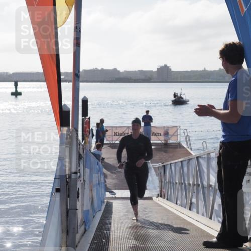 17.08.2025 - KN Förde Triathlon 2025 MichiJ http://msf.ph/oto/8577442 17.08.2025 09:13:51 Schwimmen 138, 151, 151 meine-sportfotos.de