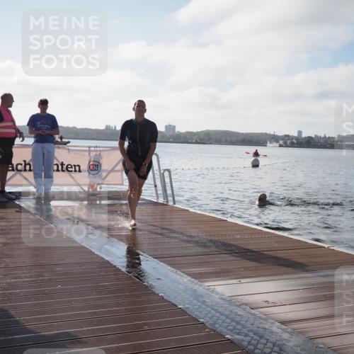 17.08.2025 - KN Förde Triathlon 2025 KatJ http://msf.ph/oto/8577494 17.08.2025 09:17:14 Schwimmen 158, 169, 204, 158, 169, 204 meine-sportfotos.de