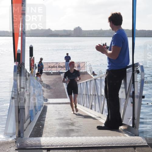17.08.2025 - KN Förde Triathlon 2025 MichiJ http://msf.ph/oto/8577495 17.08.2025 09:14:37 Schwimmen 140, 128, 139, 140, 155 meine-sportfotos.de