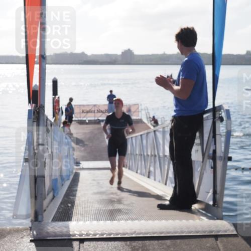 17.08.2025 - KN Förde Triathlon 2025 MichiJ http://msf.ph/oto/8577504 17.08.2025 09:14:37 Schwimmen 140, 128, 139, 140, 155 meine-sportfotos.de