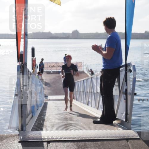 17.08.2025 - KN Förde Triathlon 2025 MichiJ http://msf.ph/oto/8577507 17.08.2025 09:14:38 Schwimmen 140, 128, 139, 140, 150, 155 meine-sportfotos.de