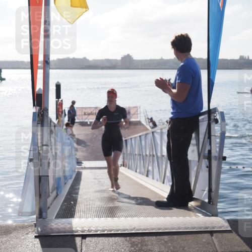 17.08.2025 - KN Förde Triathlon 2025 MichiJ http://msf.ph/oto/8577515 17.08.2025 09:14:38 Schwimmen 140, 128, 139, 140, 150, 155 meine-sportfotos.de