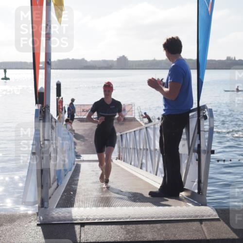 17.08.2025 - KN Förde Triathlon 2025 MichiJ http://msf.ph/oto/8577521 17.08.2025 09:14:38 Schwimmen 140, 128, 139, 140, 150, 155 meine-sportfotos.de