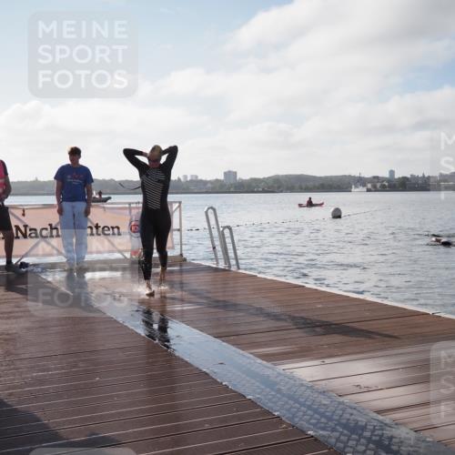 17.08.2025 - KN Förde Triathlon 2025 KatJ http://msf.ph/oto/8577574 17.08.2025 09:17:25 Schwimmen 177, 181, 169, 177, 181, 204 meine-sportfotos.de