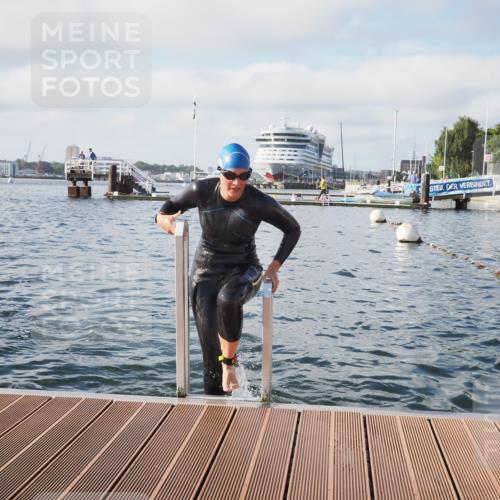 17.08.2025 - KN Förde Triathlon 2025 KatJ http://msf.ph/oto/8577630 17.08.2025 09:17:30 Schwimmen 177, 181, 177, 181 meine-sportfotos.de