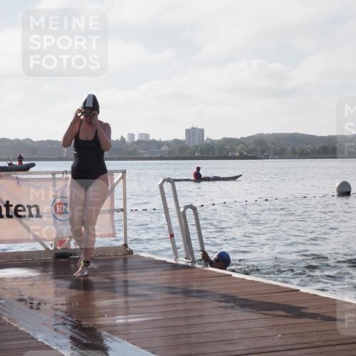 17.08.2025 - KN Förde Triathlon 2025 KatJ http://msf.ph/oto/8577690 17.08.2025 09:17:41 Schwimmen 161, 167, 170, 180, 167, 170, 181 meine-sportfotos.de