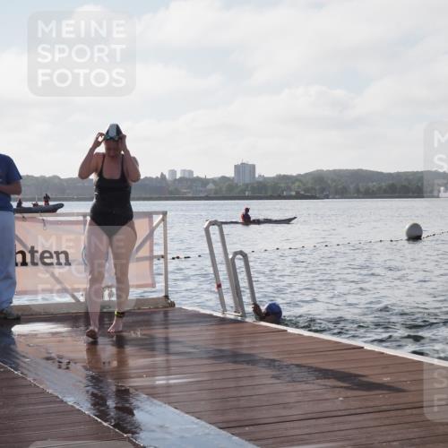 17.08.2025 - KN Förde Triathlon 2025 KatJ http://msf.ph/oto/8577696 17.08.2025 09:17:41 Schwimmen 161, 167, 170, 180, 167, 170, 181 meine-sportfotos.de