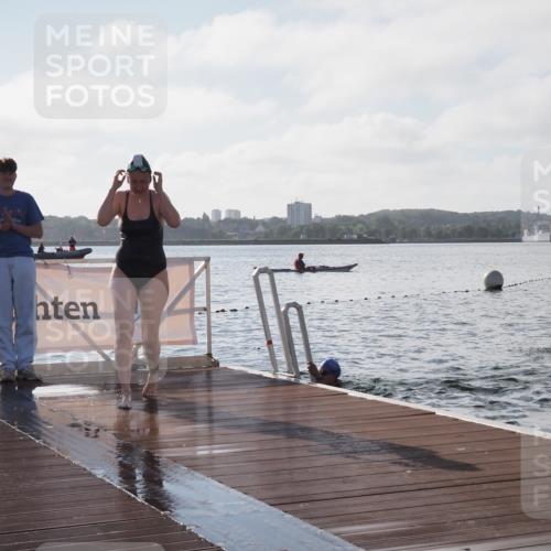 17.08.2025 - KN Förde Triathlon 2025 KatJ http://msf.ph/oto/8577700 17.08.2025 09:17:42 Schwimmen 161, 167, 170, 180, 167, 170, 181 meine-sportfotos.de